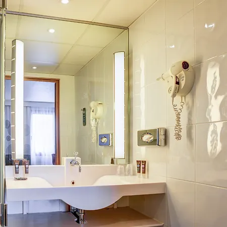 Novotel Paris Longchamp 4*