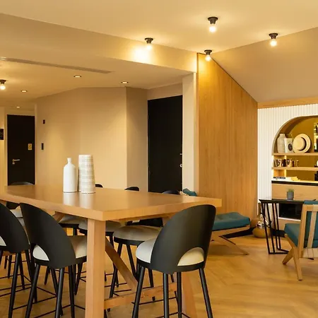Hotel Novotel Paris Longchamp 4*