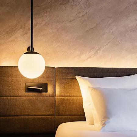 Novotel Paris Longchamp 4* Suresnes