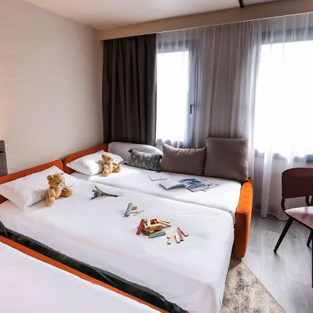Hotel Novotel Paris Longchamp