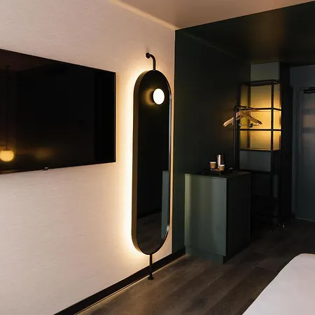 Novotel Paris Longchamp 4* Suresnes