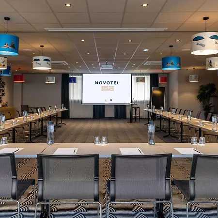 Novotel Paris Longchamp 4* Suresnes