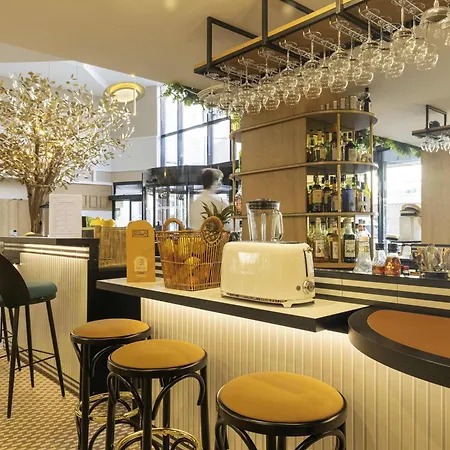 Novotel Paris Longchamp 4*