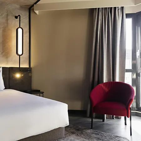 Novotel Paris Longchamp Hotel 4*
