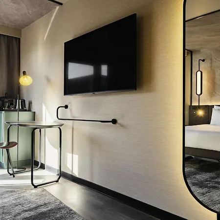Novotel Paris Longchamp Hotel 4*