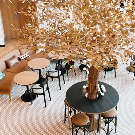 Novotel Paris Longchamp Hotel