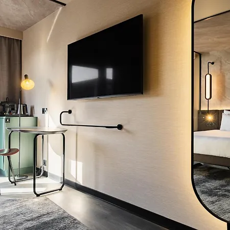 Novotel Paris Longchamp מלון