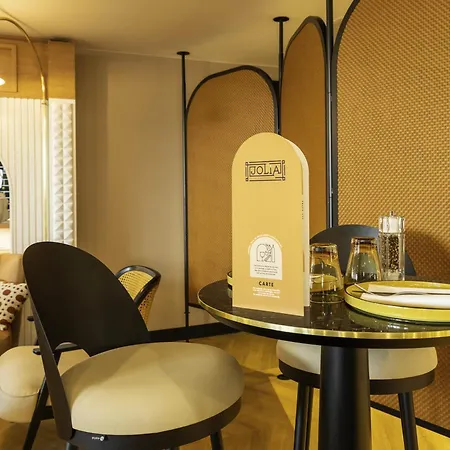 Novotel Paris Longchamp מלון 4*
