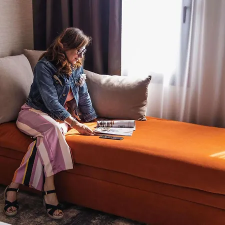 Novotel Paris Longchamp 4*