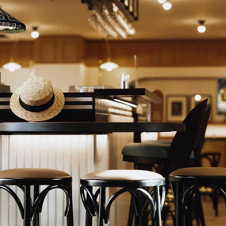 Novotel Paris Longchamp