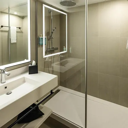 Szálloda Novotel Paris Longchamp Suresnes