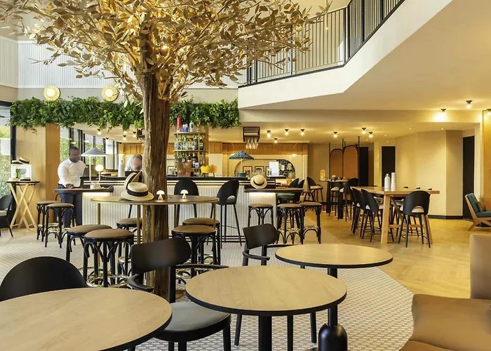 Novotel Paris Longchamp 4*